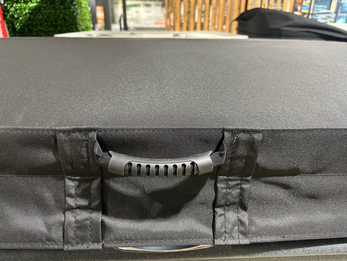 Premium Spa Cover Compatible with Spa Fantom Lumio – Superior Insulation and Four-Season Protection