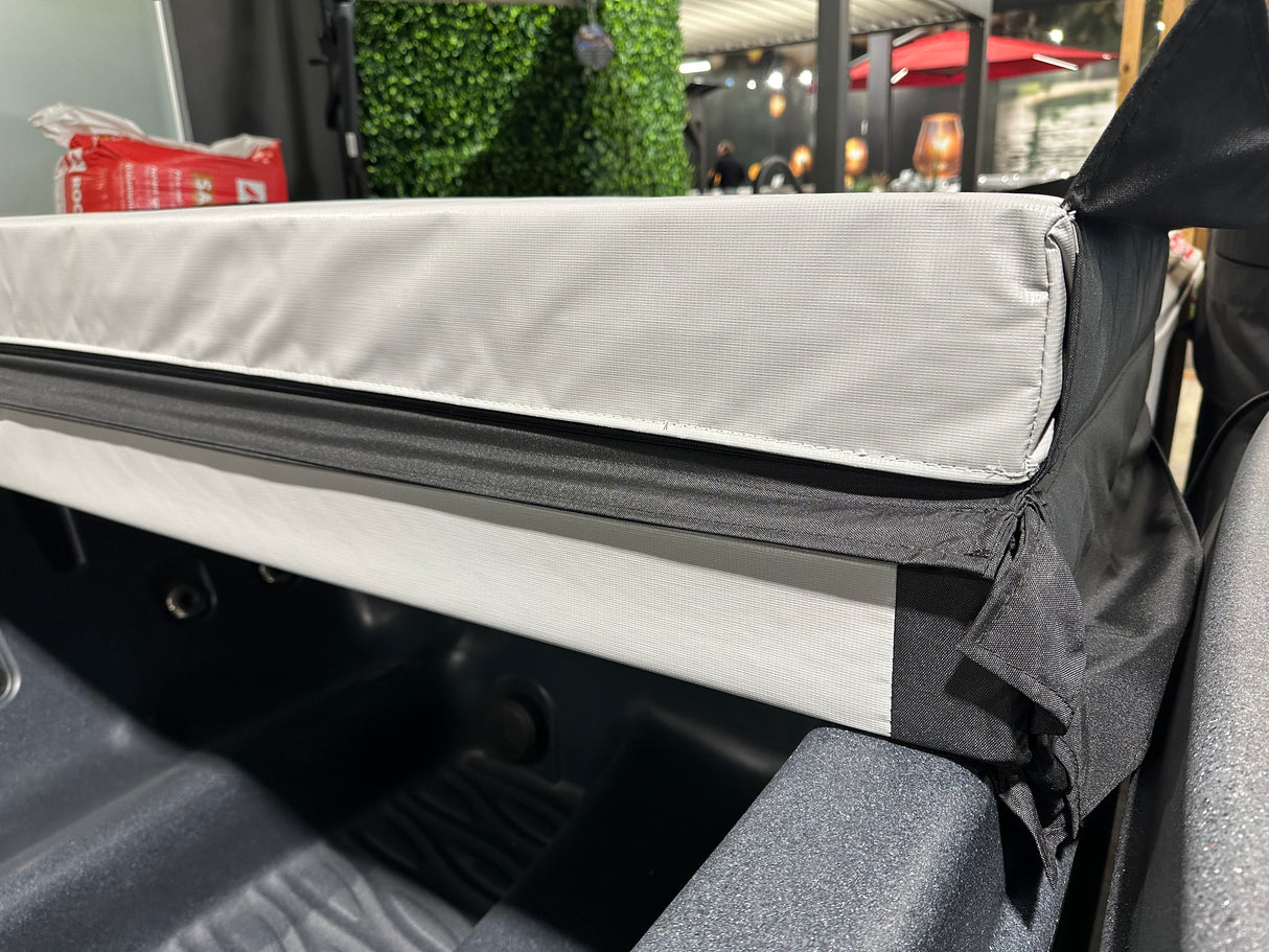 Premium Spa Cover Compatible with Spa Fantom Lumio – Superior Insulation and Four-Season Protection