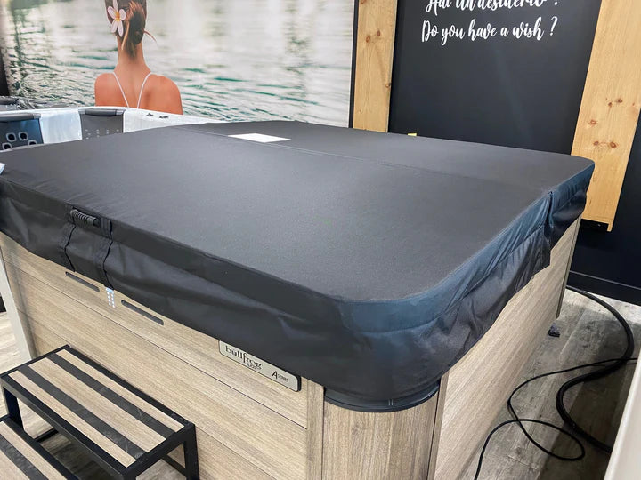 Couvercle de Spa Cal Spas 93" x 93" – Isolation Supérieure | Fabriqué au Canada