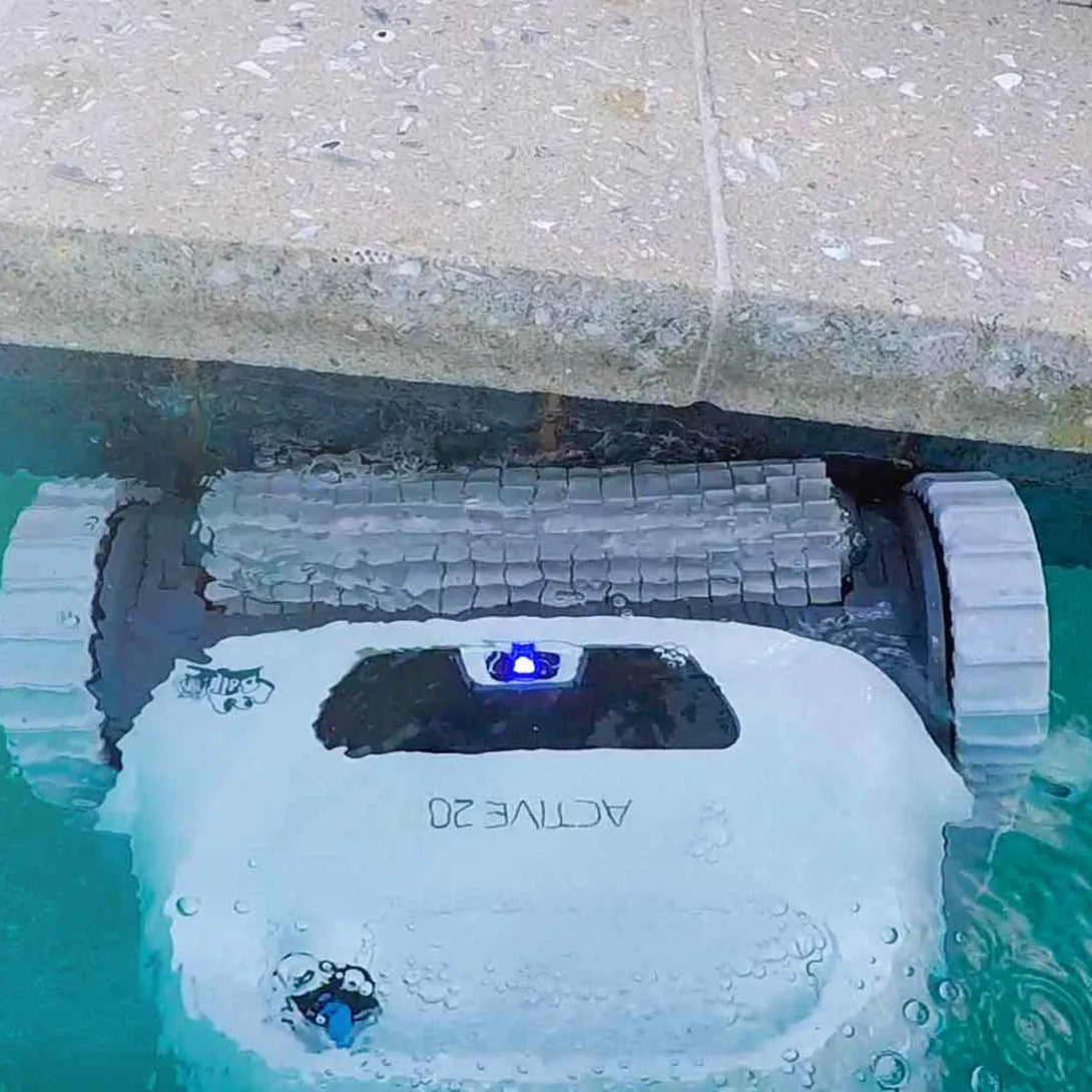 Dolphin Active 20 Pool Cleaning Robot – Floor, Walls, and Waterline