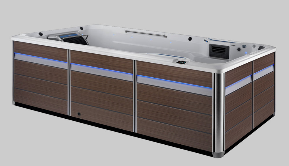 E700 · Endless Pools