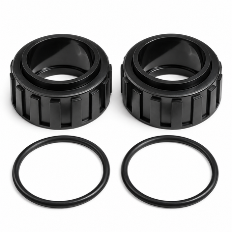 Ensemble d’union MOOV MPUK2 de 2 po pour pompe de piscine, deux raccords et deux joints toriques sur fond blanc