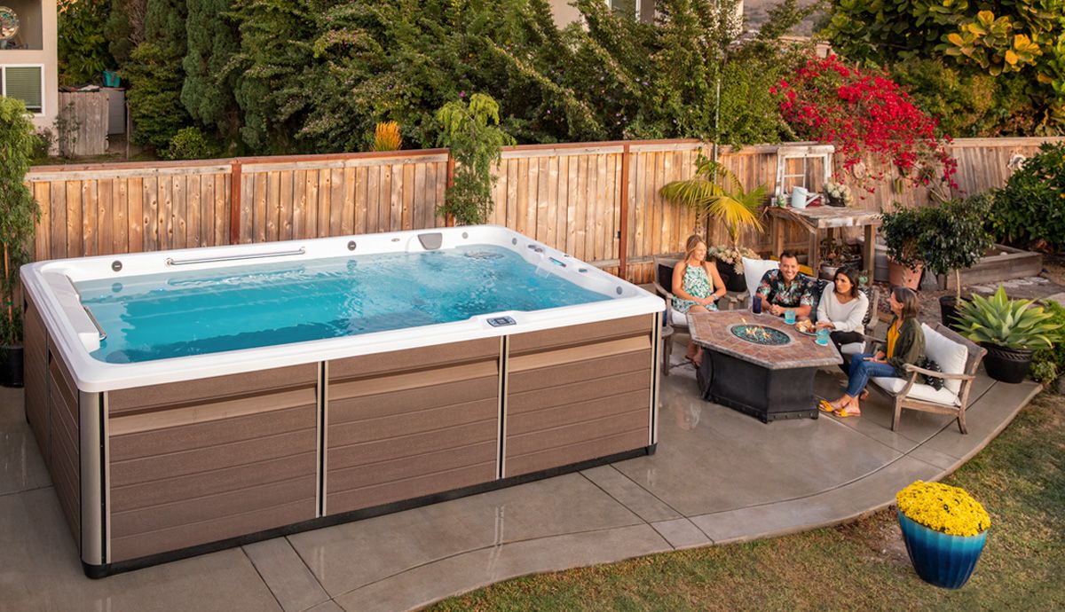 R500 · Endless Pools