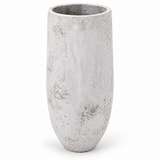Vase Atoll Azura en béton clair texturé de 39 po, sur fond blanc